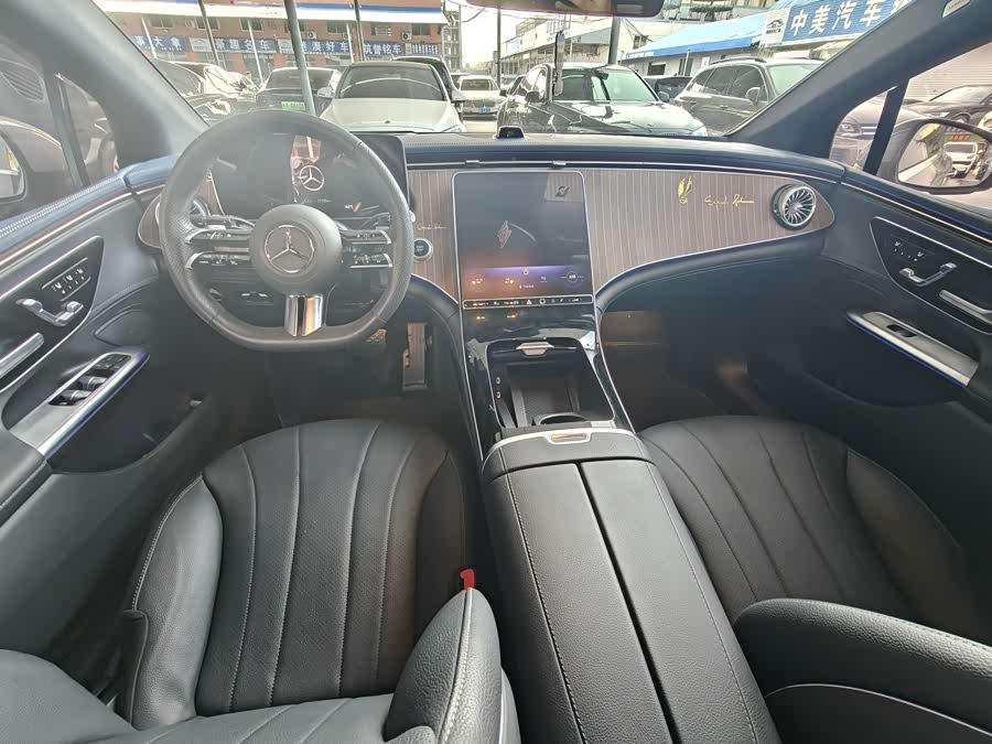 Mercedes-Benz EQE Class 2023 immagine di auto #6