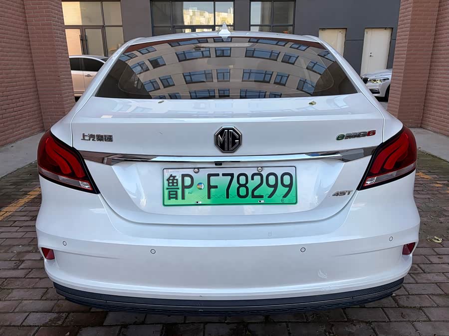 MG 6 New Energy 2019 immagine di auto #6