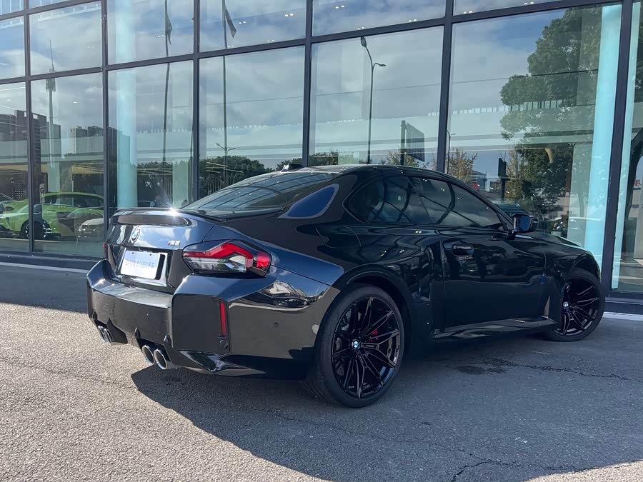 BMW M2 2024 car image #6