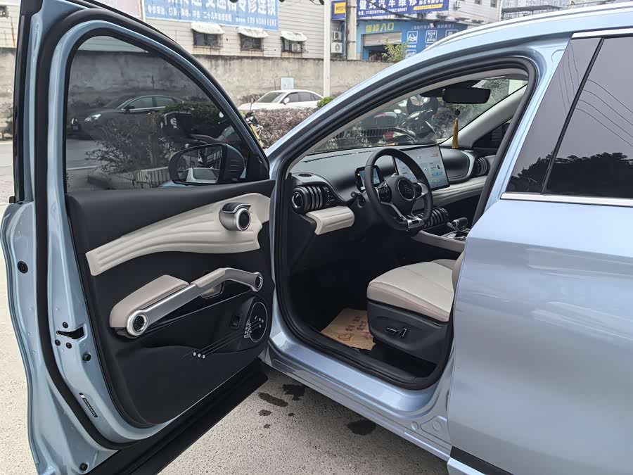 BYD Yuan Plus 2023 صورة سيارة #6