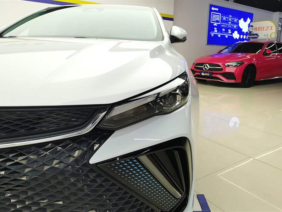 GEELY Emgrand L 2022 car image #6