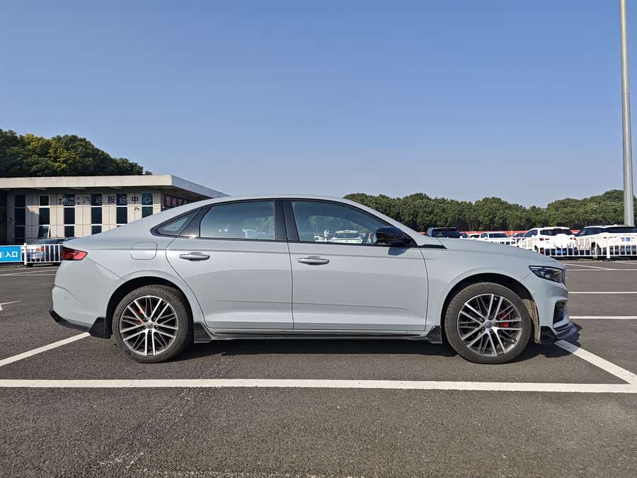 GEELY Preface 2025 изображение автомобиля #6