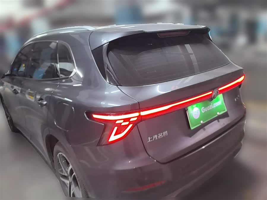 MG ES5 2025 immagine di auto #6