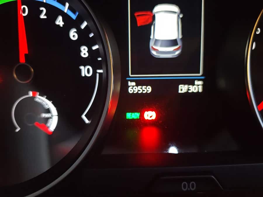 Volkswagen Golf Pure Electric 2020 imagen de coche #6