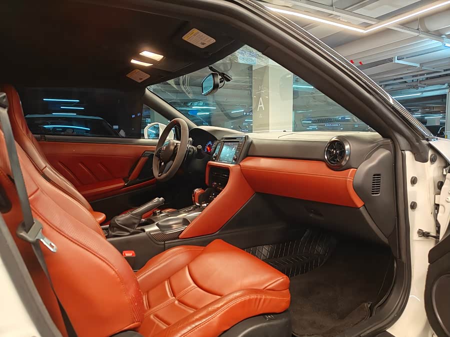 日产 日产GT-R 2017 汽车图片 #6