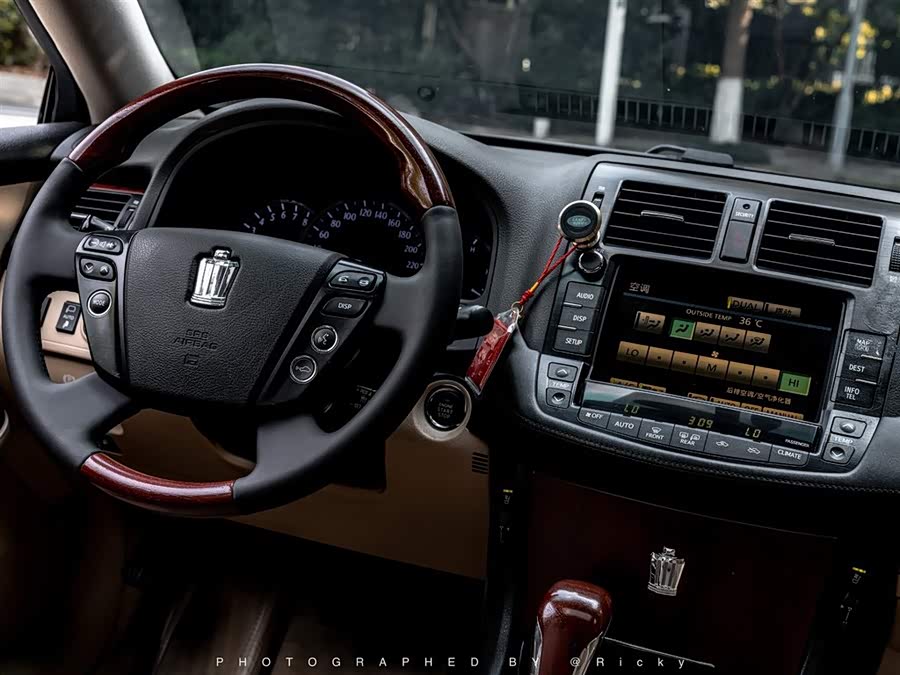 丰田 皇冠 2009 汽车图片 #6