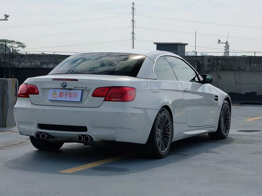 BMW M3 2010 car image #6