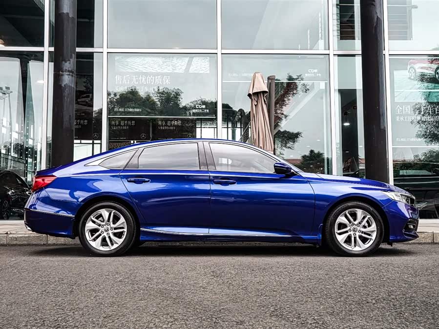 Honda Accord 2019 car image #6
