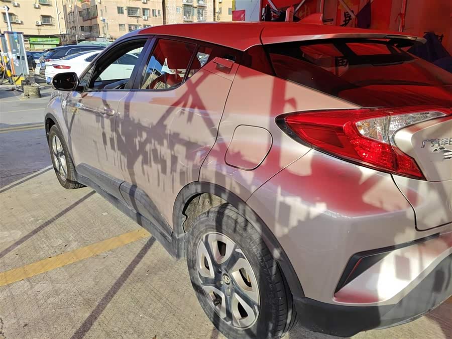 Toyota C-HR EV 2021 #6 Toyota C-HR EV 2021 immagine di auto #6