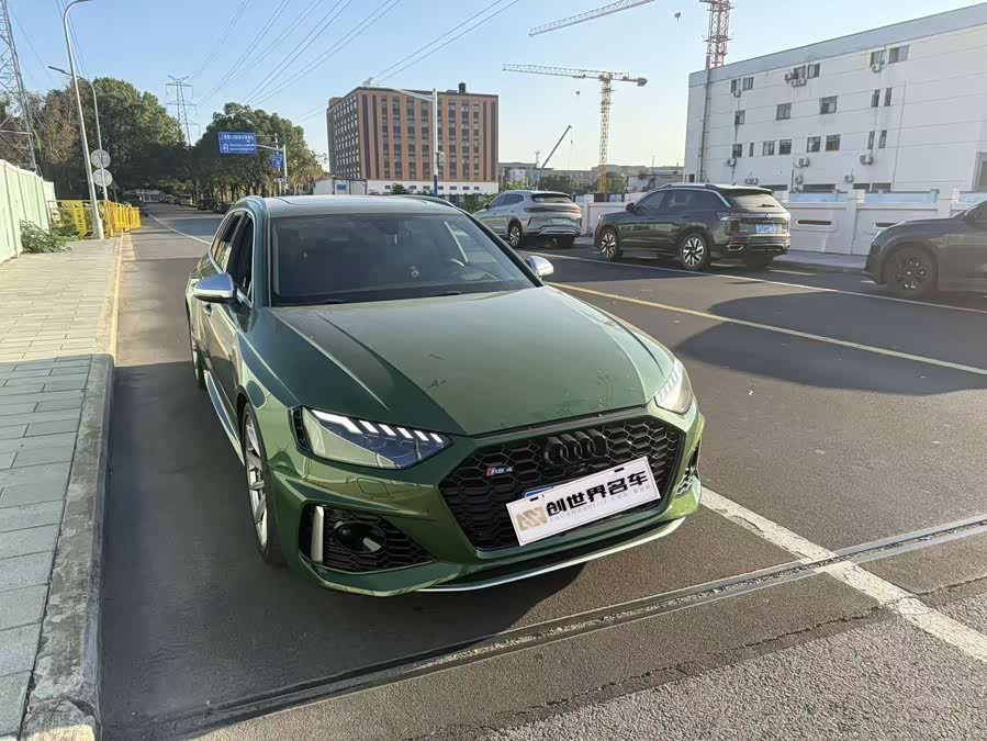 Audi RS 4 2021 car image #6