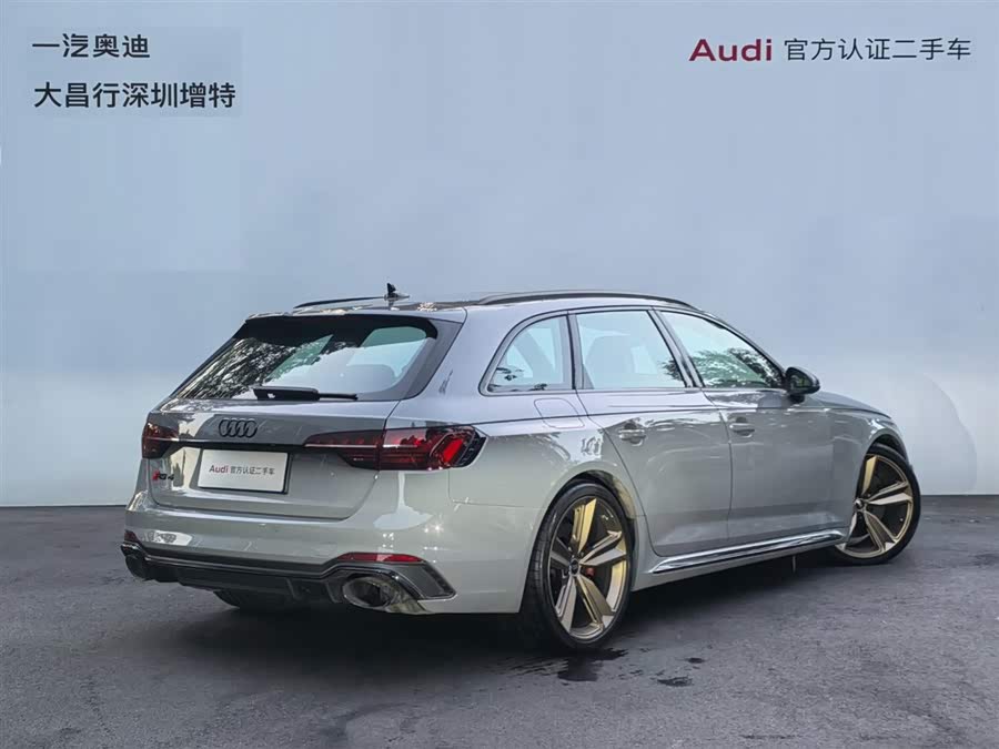 Audi RS 4 2023 immagine di auto #6