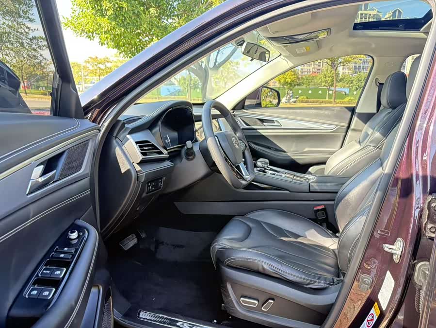 Changan CS85 Coupe 2019 car image #6