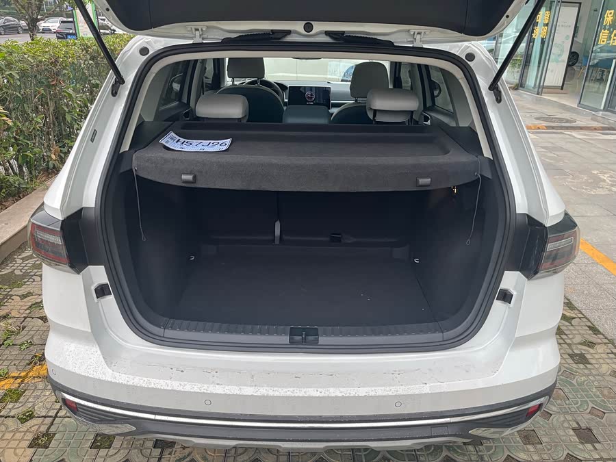Volkswagen Tharu 2025 #6 Volkswagen Tharu 2025 car image #6