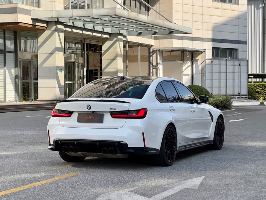 BMW M3 2023 car image #6