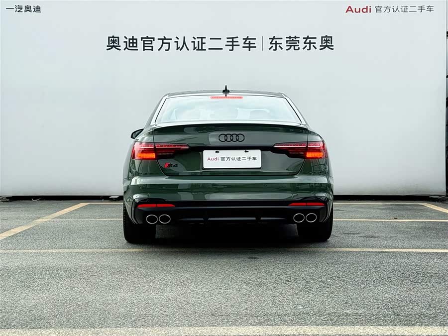 Audi S4 2024 صورة سيارة #6