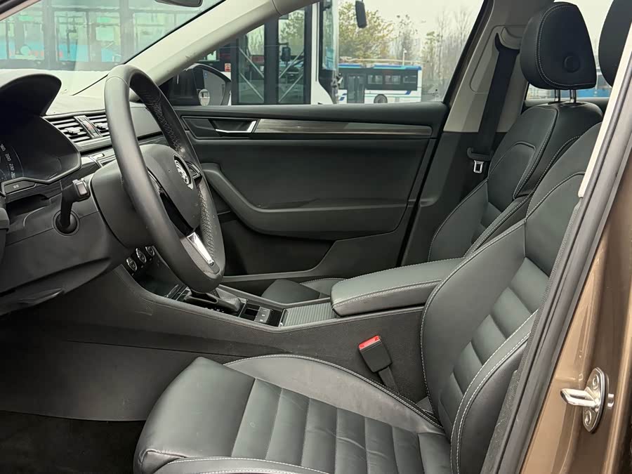 Skoda Superb 2017 #6 Skoda Superb 2017 imagen de coche #6