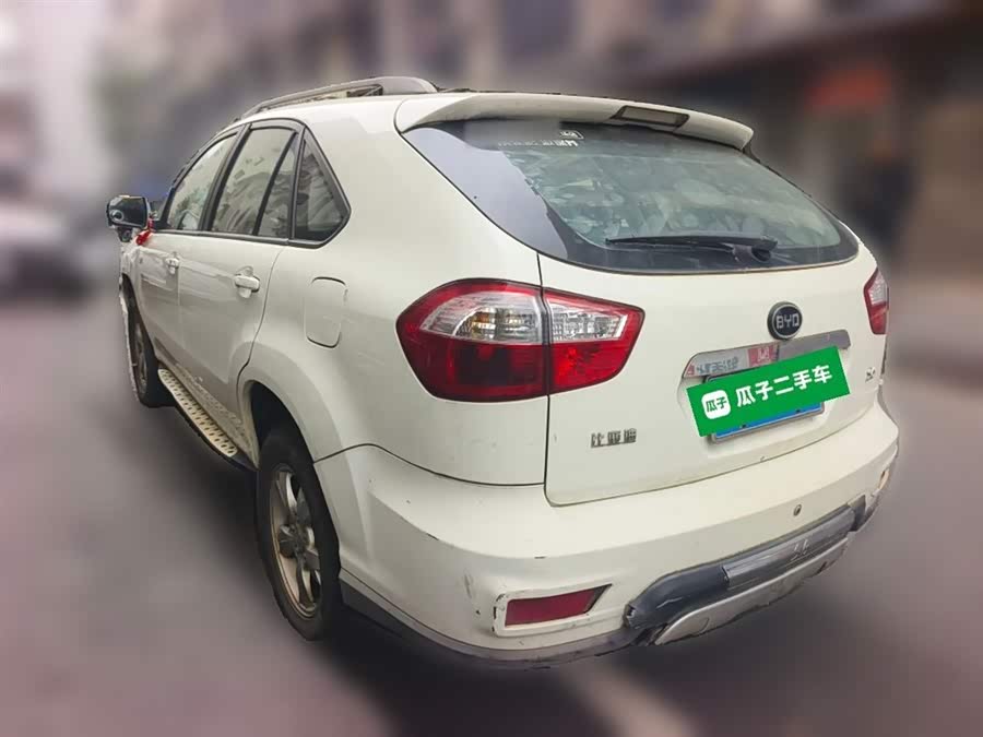 BYD S6 2014 car image #6