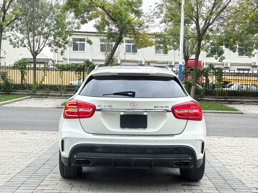 Mercedes-Benz GLA AMG 2015 car image #6