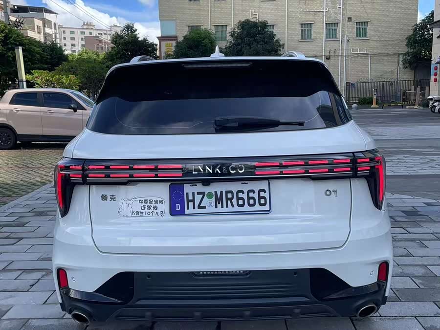 Lynk & Co 01 2023 image de voiture #6