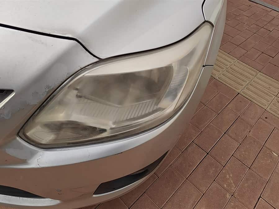 Changan Alsvin V3 2014 imagem de carro #6