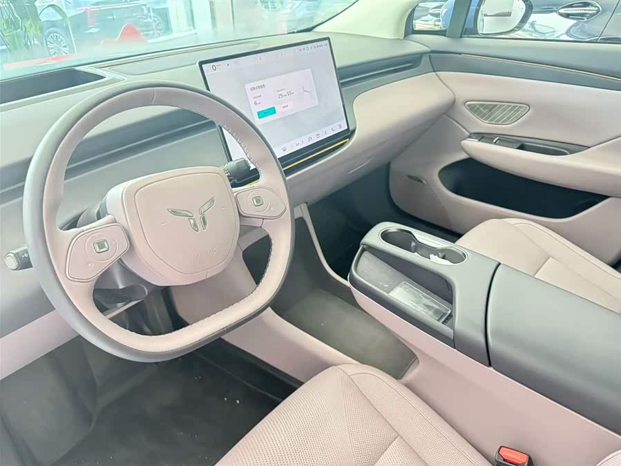 HongQi TianGong 06 2025 car image #6