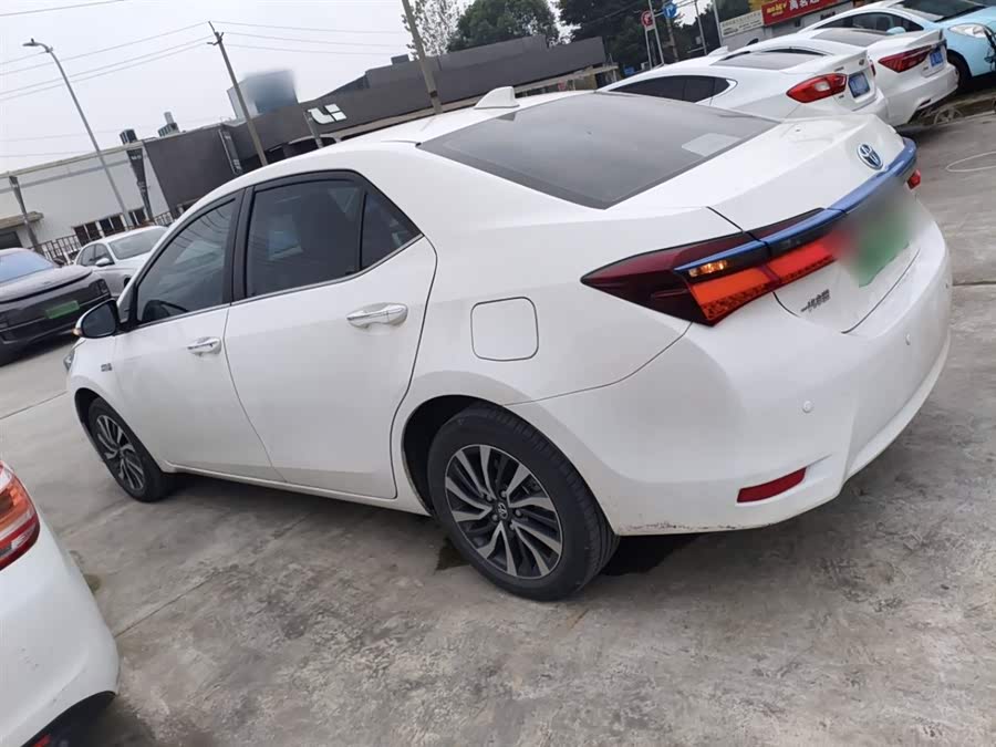 Toyota Corolla Hybird E+ 2021 immagine di auto #6