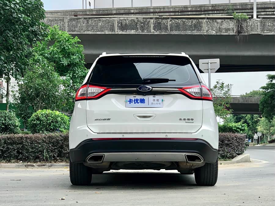 Ford Edge 2018 car image #6