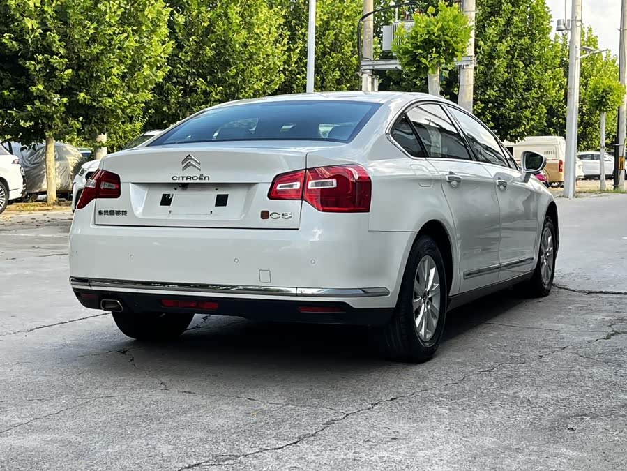 雪铁龙 雪铁龙C5 2015 汽车图片 #6