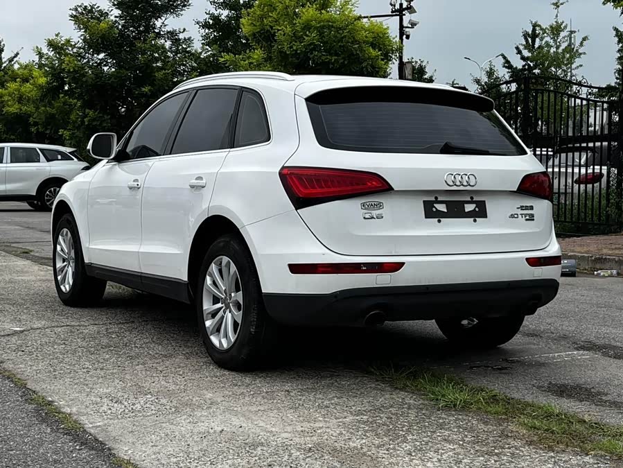 Audi Q5 2014 car image #6