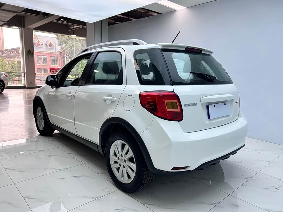 铃木 天语 SX4 2013 汽车图片 #6