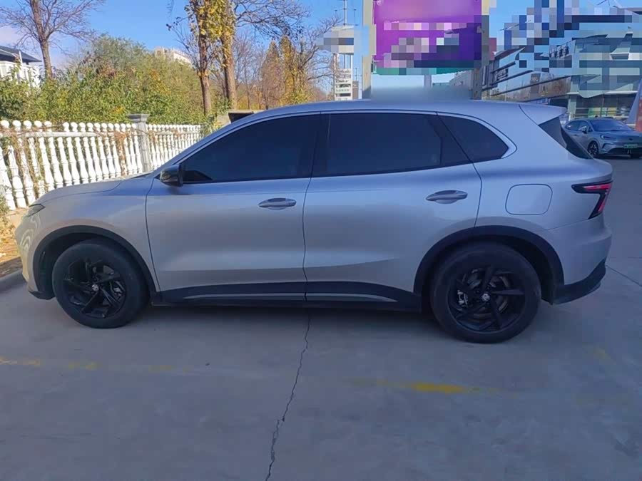 MG ES5 2024 car image #6