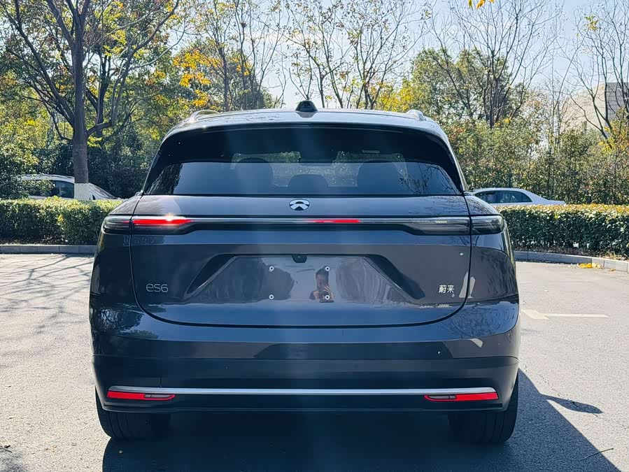 NIO ES6 2025 car image #6