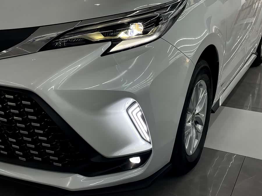 Toyota Granvia 2024 #6 Toyota Granvia 2024 immagine di auto #6