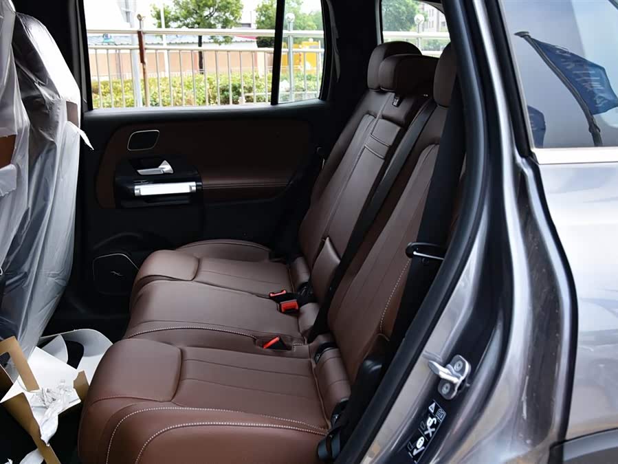 Mercedes-Benz EQB Class 2025 immagine di auto #6