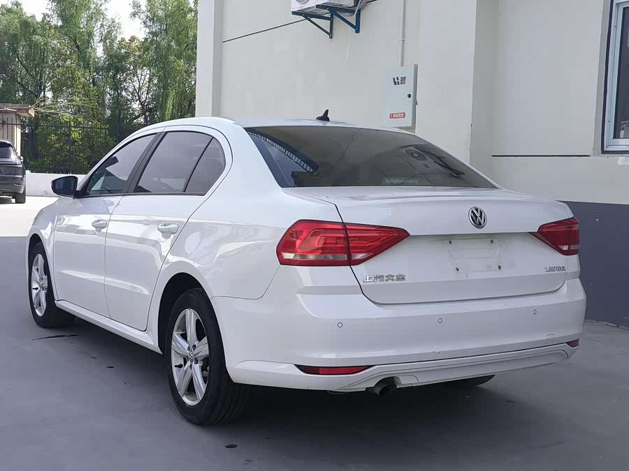 Volkswagen Lavida 2018 car image #6