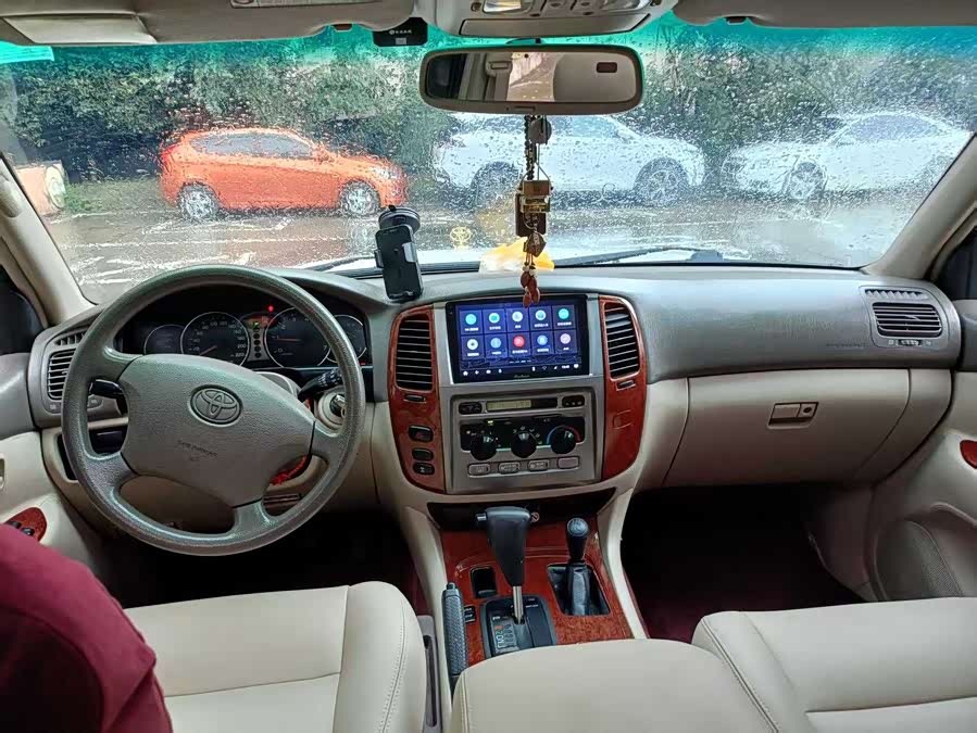 丰田 兰德酷路泽 2005 汽车图片 #6