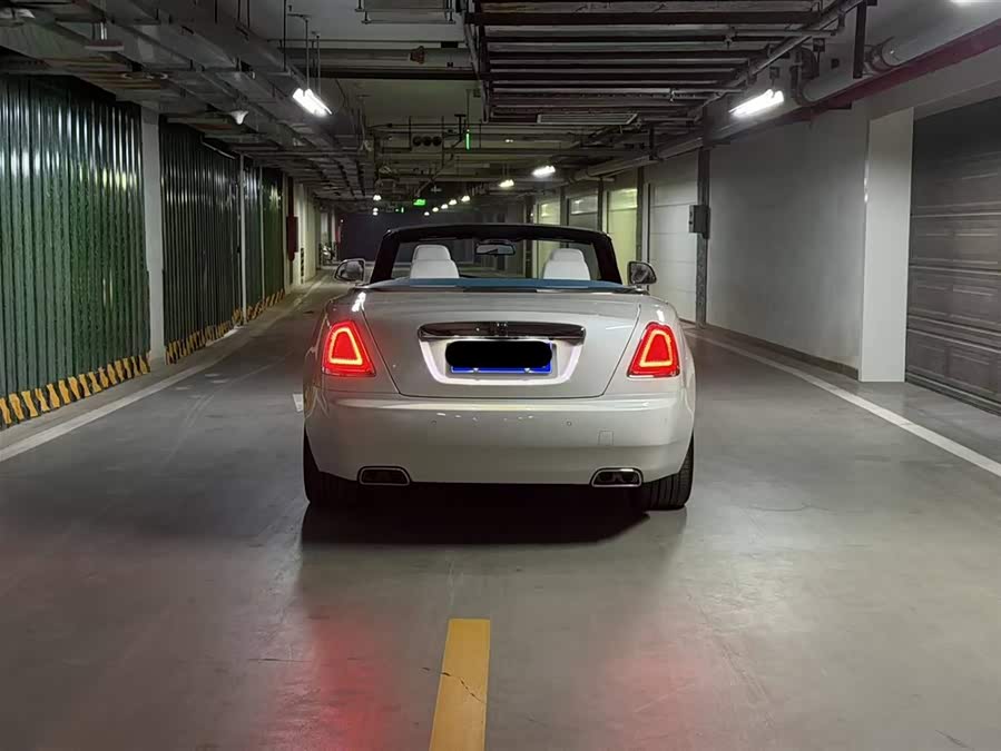 Rolls-Royce Dawn 2018 car image #6