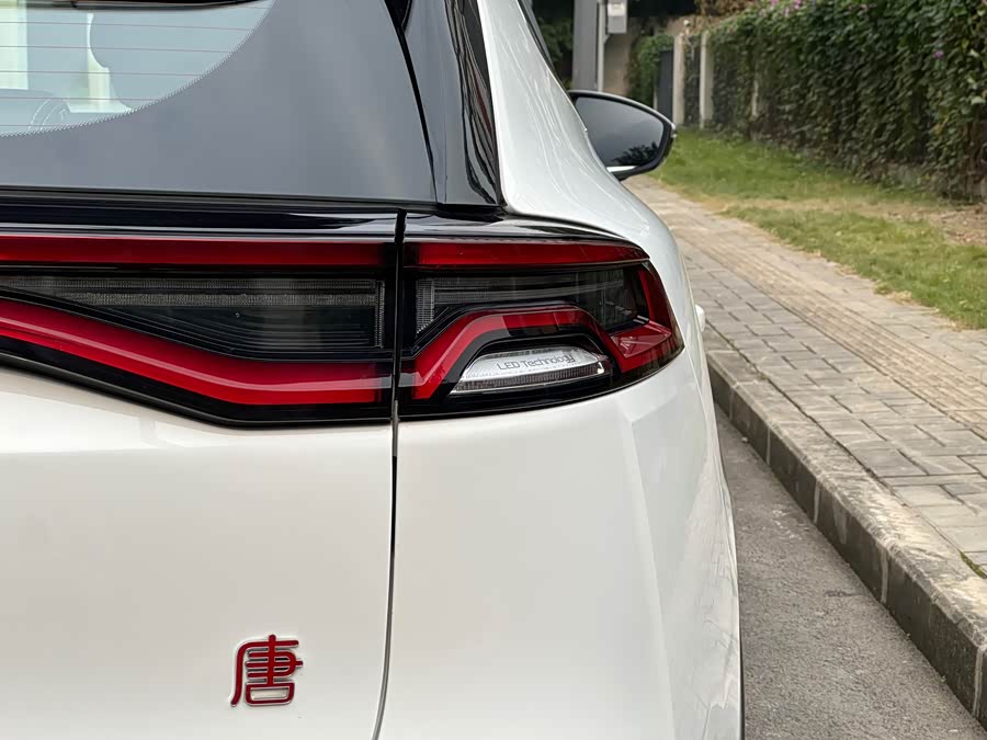 BYD Tang 2018 image de voiture #6