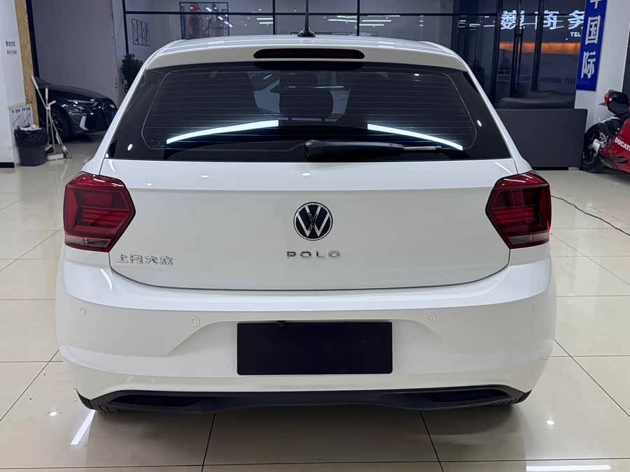Volkswagen Polo 2021 car image #6