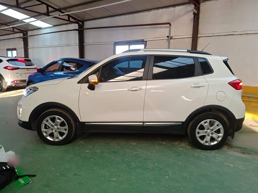 Changan CS15 2018 #6 Changan CS15 2018 immagine di auto #6