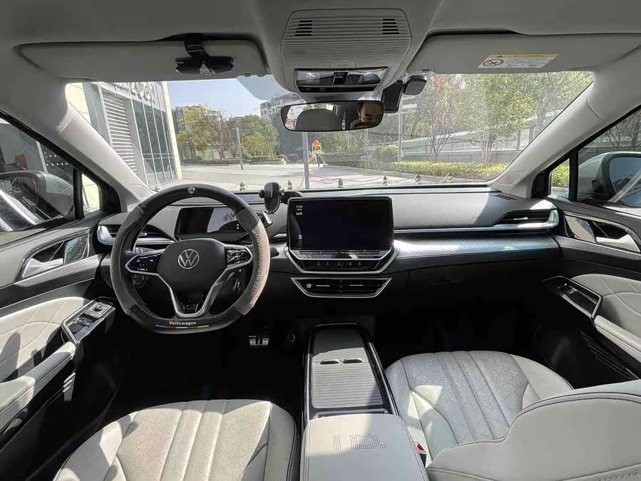 Volkswagen ID.6 X 2021 #6 Volkswagen ID.6 X 2021 car image #6