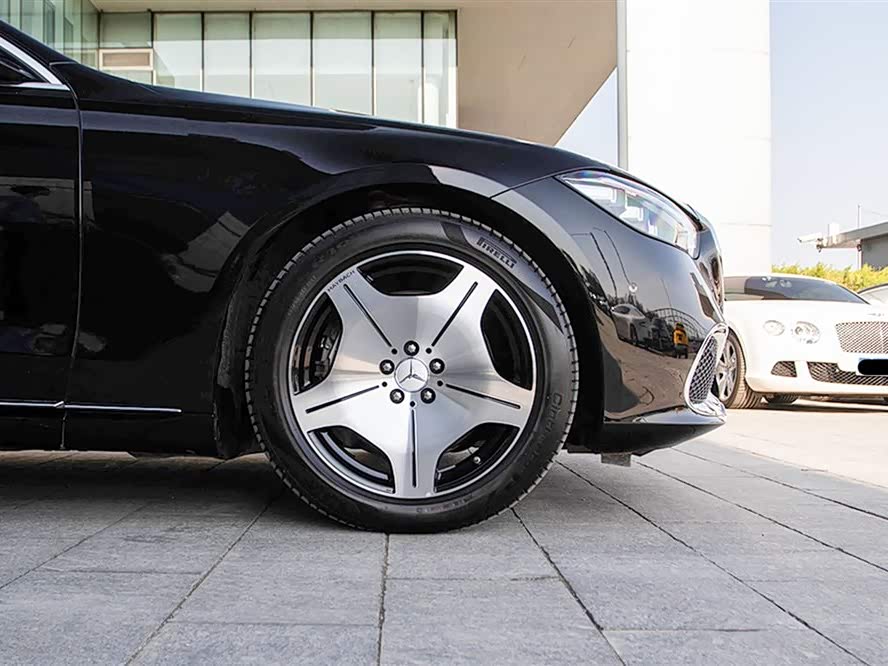 Mercedes-Benz Maybach S Class 2022 #6 Mercedes-Benz Maybach S Class 2022 car image #6