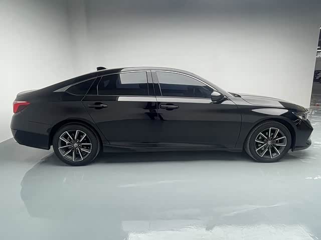 Honda 2022 car image #6