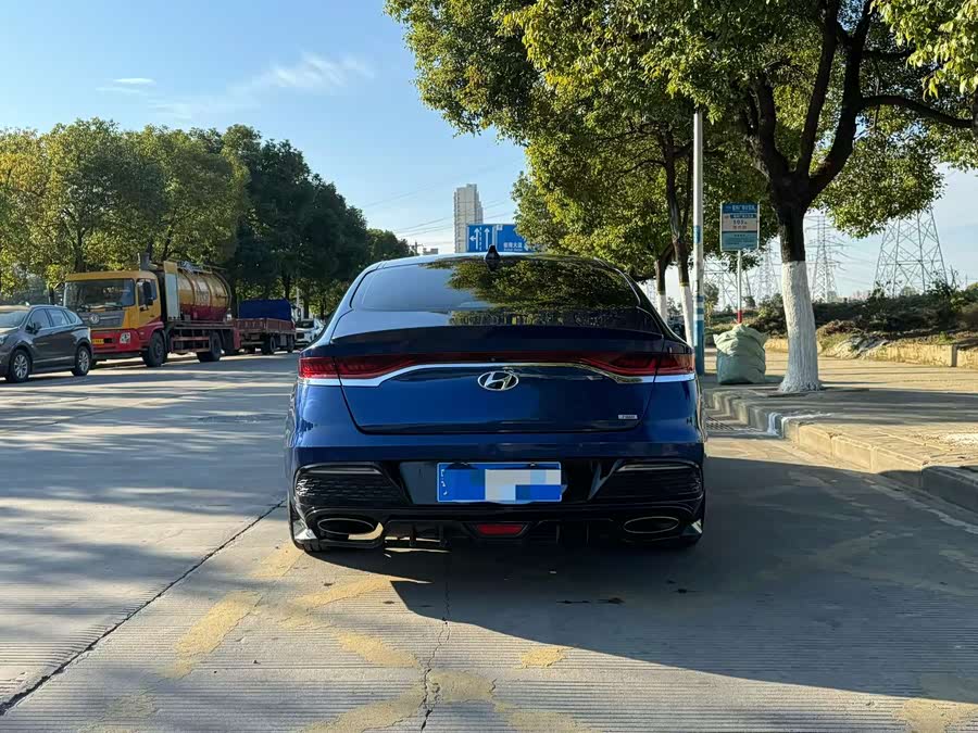 Hyundai Lafesta 2019 car image #6