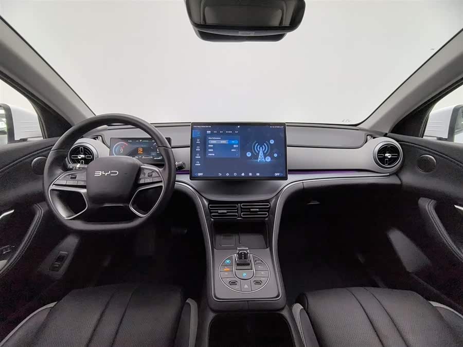 BYD Sea Lion 05 DM-i 2025 car image #6