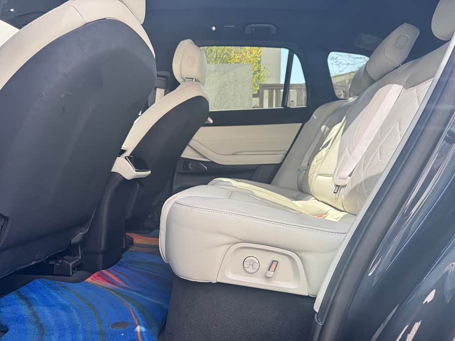 NIO ES7 2022 car image #6