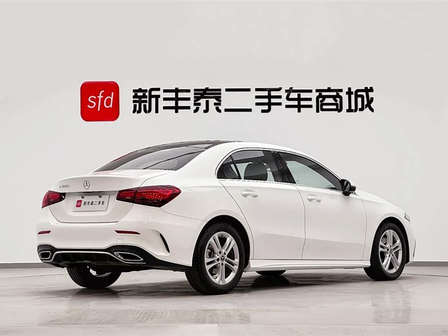 Mercedes-Benz A Class 2024 immagine di auto #6