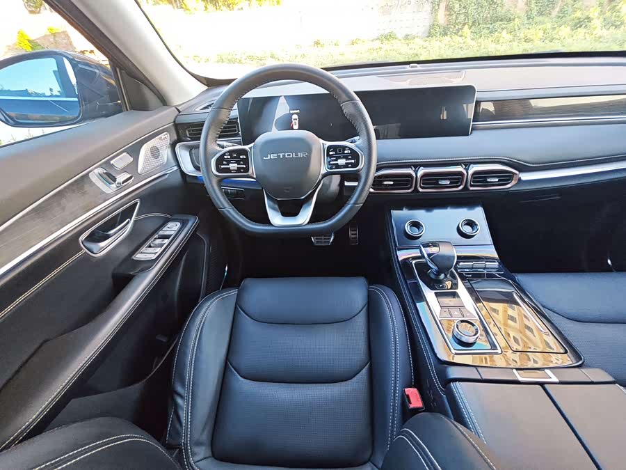 Jetour X70 PLUS 2020 car image #6
