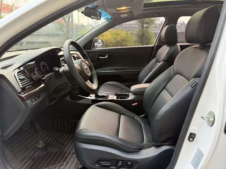 起亚 起亚K4 2016 汽车图片 #6