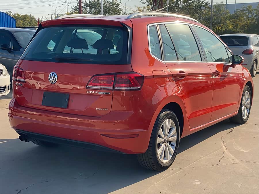 Volkswagen Golf Sportsvan 2019 #6 Volkswagen Golf Sportsvan 2019 car image #6